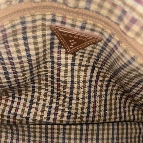 Guess purse in the color beige and brown - Picture 9 of 12